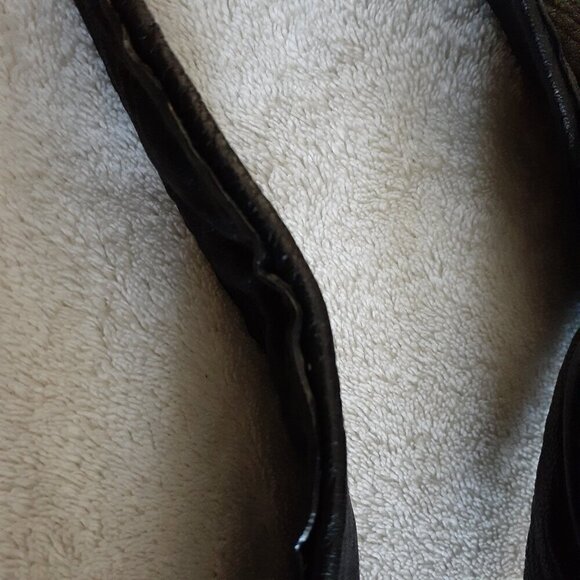 Halston Heritage Women's Black Pebbled Leather Metal Hinge Monogram Hobo Purse - Picture 8 of 15